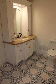 4 Guest Suite with Waterfront Views at Fancie's PEC - Suite 2 - Belleville - 5
