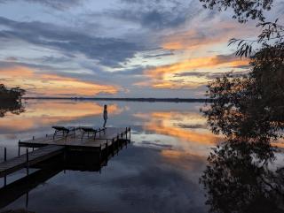 4 Guest Suite with Waterfront Views at Fancie's PEC - Suite 2 - Belleville - 3