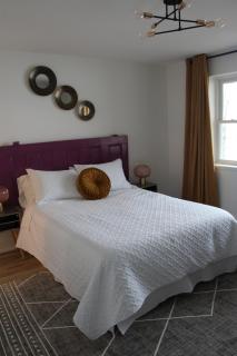 4 Guest Suite with Waterfront Views at Fancie's PEC - Suite 2 - Belleville - 2