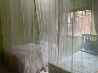 Muyenga Bungalow 3BRs, 6 guests, 6kms to Kla City - 3