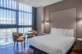 AC Hotel Som by Marriott - Hospitalet de Llobregat - 4