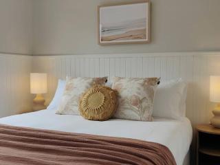 Unit 3 Little Banksia - A Perfect Base - Bicheno - 3
