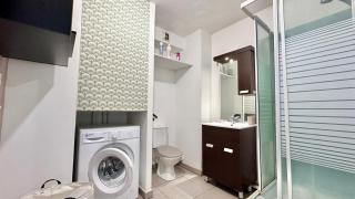 Studio cosy tout équipé - idéalement situé - 9