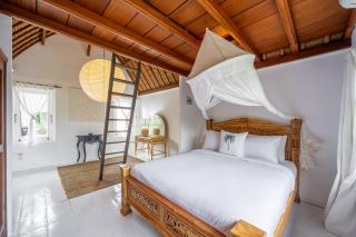 Luxury 3-BR Villa, SEMINYAK CENTRAL Private Pool, 950 metres to Beach, Perfect for Families & Groups - Seminyak - 6
