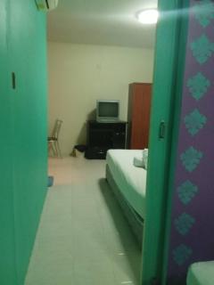 Castaway's 420 - Hua Hin - 4