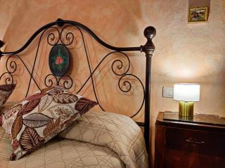 Gurgaon San Gimignano Apartments - 4