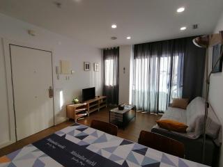 Apartamento P1 30min Sagrada Familia, 10 min playa - Badalona - 8