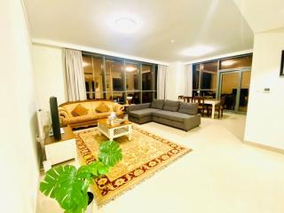 BJ's luxury Burj and Creek View 2 BR Apartment - Dubái - 7