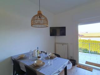 Holiday Home by Lake Maggiore with Balcony - Germignaga - 2