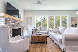 GRAND Lakeside View & Close to Beach Access - Santa Rosa Beach - 5