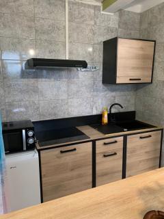 Logement avec parking à proximité de l’aéroport - 5