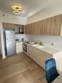 Beautiful 2BR near Mahane Yehuda - 6