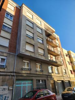 Moderno Apartamento Cerca del centro en León - León - 1