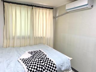 white room private bathroom Red Panda Guesthouse - 1