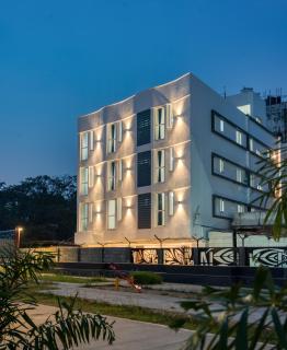 AAFIYA LAKEVIEW APARTMENTS - Coimbatore - 0