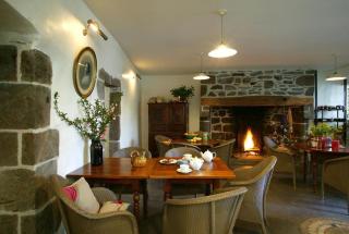 La maison Saluces - Salers - 5