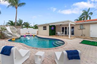 Tropical Villa Oasis - Salt Pool, BBQ, Game Room, Hot Tub, Luxury Amenities! - Deerfield Beach - 2