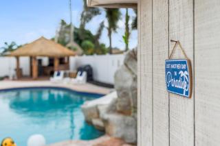 Tropical Villa Oasis - Salt Pool, BBQ, Game Room, Hot Tub, Luxury Amenities! - Deerfield Beach - 4