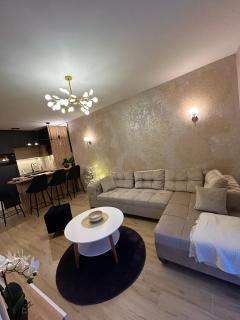 Gold Lux Home - 2