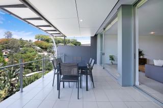 Treetop Horizons - Experience Red Hills Local Vibe - Brisbane - 9