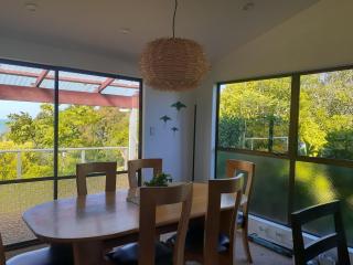 Golden Bay Motel - 2