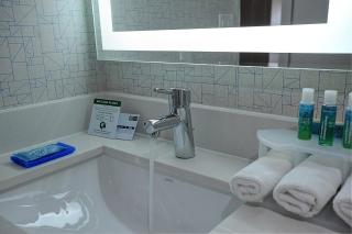 Holiday Inn Express & Suites Toronto Airport West by IHG - Mississauga - 4