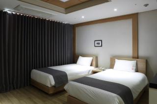 Incheon The Hotel Yeongjong - Incheon - 1