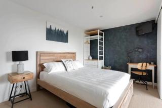 Spectacular Sunset Hideaway BestView St Kilda boutique self-contained luxury apartment - Melbourne - 8