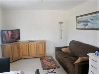 Saint Palais sur Mer - MAISON située rue des Ecoles - AU CALME - 8