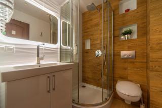 Karpacz4you "NAD ŁOMNICZKĄ" Apartament przy Deptaku 9,8 - GARAŻ - Wiosna w Górach !!! - Karpacz - 6