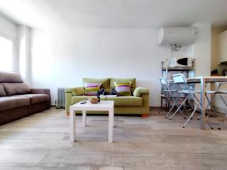 Apartamentos Arttyfal con parking y WiFi by SURYNIEVE - 3