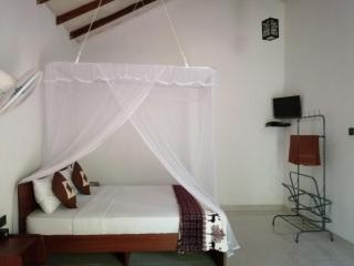 Solitary Resort - 8