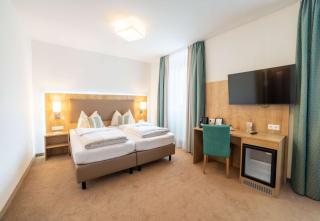 Hotel Bergkristall - Mallnitz - 8