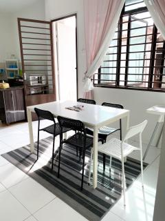 Cosy House For Family Or Group In Bukit Beruang Melaka - Kampong Pengkalan Batu - 3