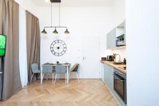 Charming retreat walking distance from town centre - Vienna - 1