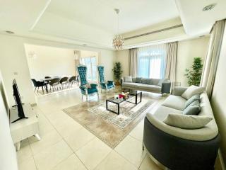 Golf Facing 5Bedroom Villa in Novelia Village - Dubái - 8