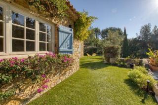 Magnifique Maison avec Jardin et Piscine Vue Mer - Sanary-sur-Mer - 3