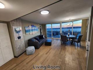 21st Floor Oceanfront Retreat 2bed 2bath Condo - Daytona Beach - 9