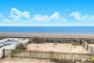 Air Maison - Modern 2 Bedroom wit Sea Views and Beach Access - South Hayling - 0