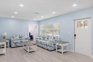 Palm Retreat - Large Cottage on Sanibel Island with Bikes - Sanibel - 6