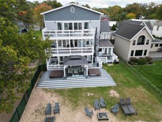 The Historic Oneida Lake House Condo 5 (Penthouse) - Blossvale - 3