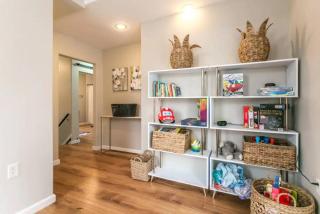 Luxurious 5 BR Home in the Heart of Sylvan Beach - Blossvale - 8