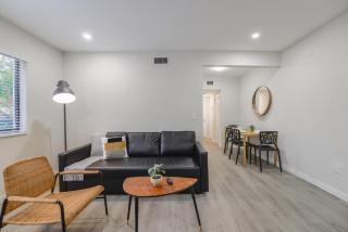 Exclusive location in Little Havana on Calle Ocho - Miami - 0