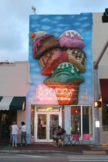 Exclusive location in Little Havana on Calle Ocho - Miami - 1