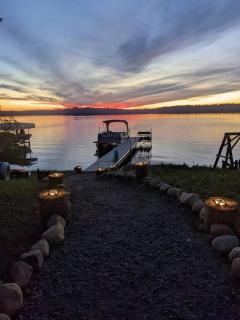 Cozy Home, Hot Tub, Dock, Kayaks, Swimming & More! - Woodrow - 4
