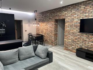 Raciborska Royal Apartment - miejsce parkingowe na parkingu strzeżonym - Gliwice - 8