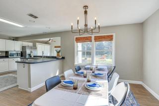 Newberry Home with Deck on 10 Acres! - - 3