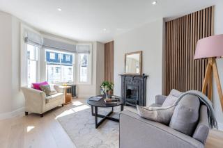 Fulham Light – 2 Bedroom Home - 5