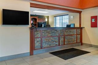Best Western Executive Inn & Suites - Grand Rapids - 1