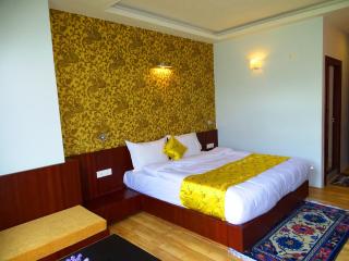 The Golden Crest - 6